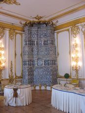 068 Kachelofen, Delfter Kacheln.JPG